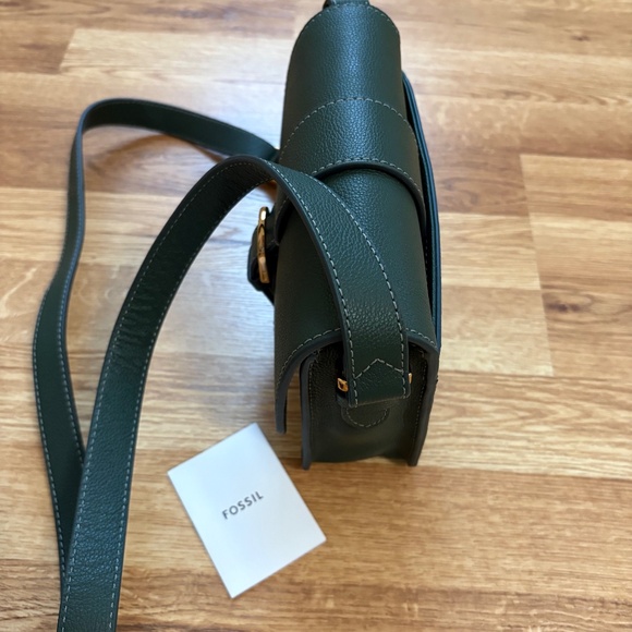 Fossil Zoey Medium Buckled Leather Crossbody Bag - Picture 8 of 12